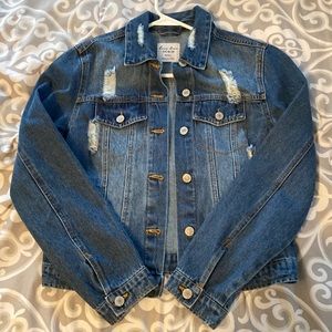 Denim jacket, never worn!